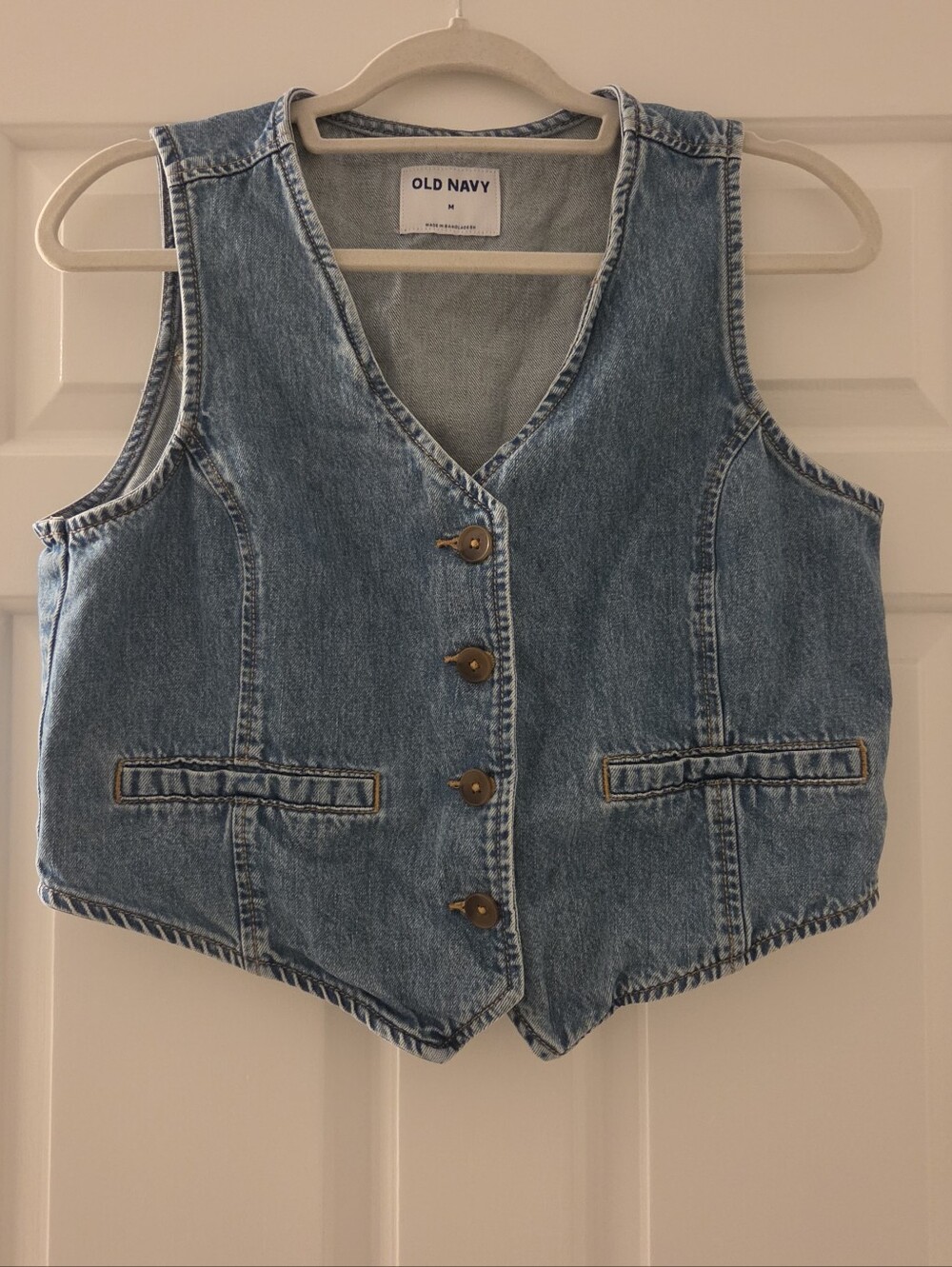 Old Navy Women's Medium Light Blue Denim Vest